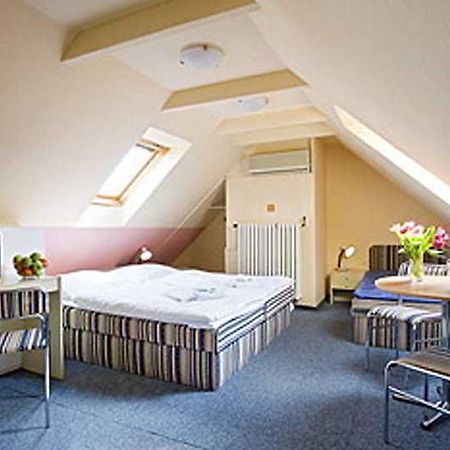 Hotel Stirka Πράγα Δωμάτιο φωτογραφία